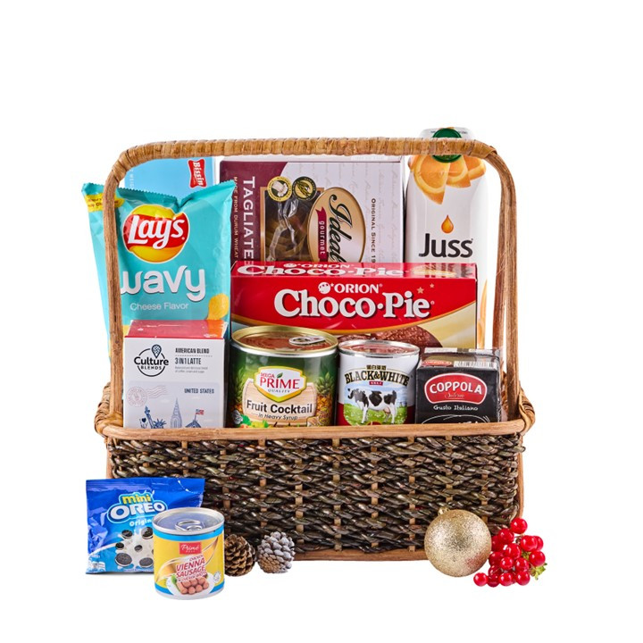 SM Deals SM SUPERMARKET Imported Holiday Basket SM SUPER...